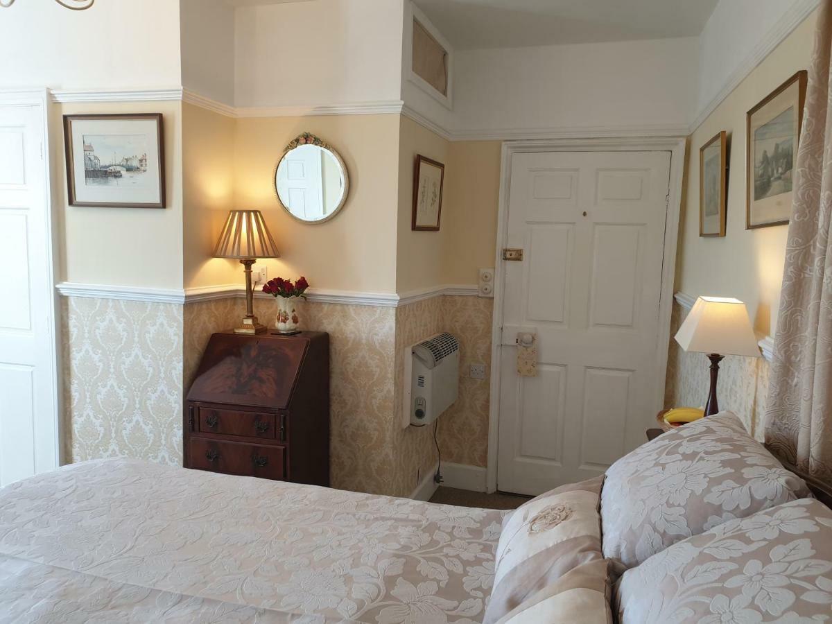 Bed and Breakfast Saint Hilda'S House Whitby Esterno foto