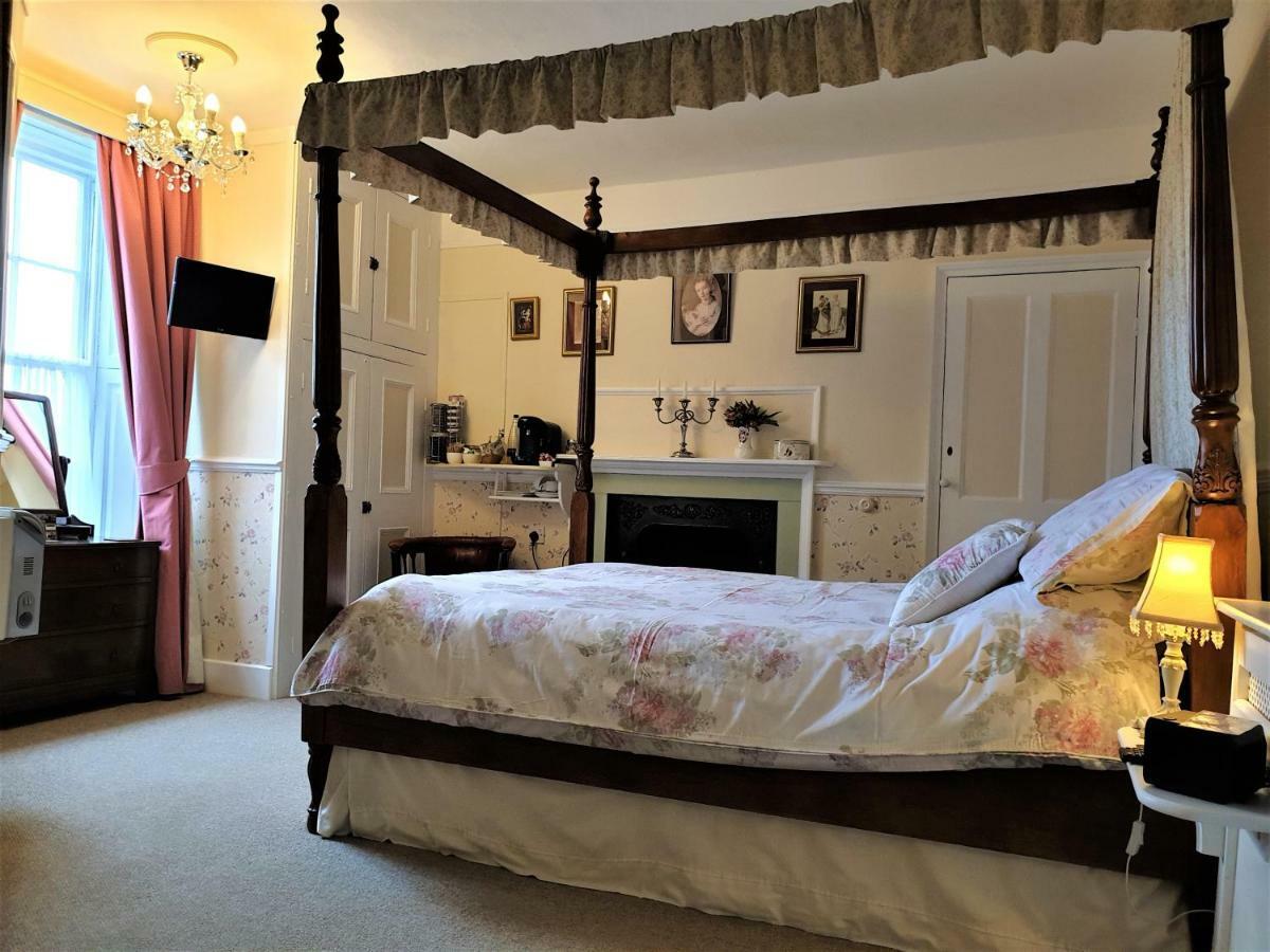 Bed and Breakfast Saint Hilda'S House Whitby Esterno foto