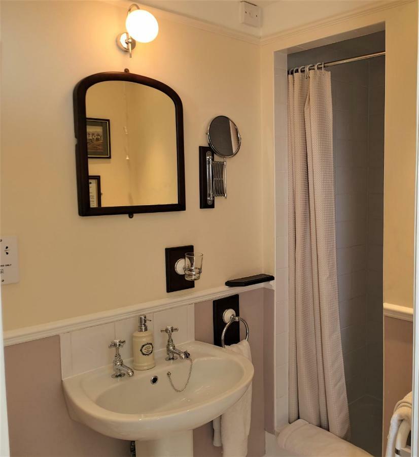 Bed and Breakfast Saint Hilda'S House Whitby Esterno foto